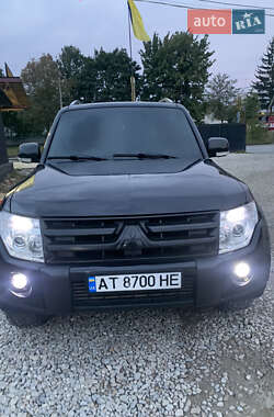 Внедорожник / Кроссовер Mitsubishi Pajero Wagon 2007 в 