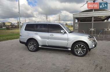 Внедорожник / Кроссовер Mitsubishi Pajero Wagon 2007 в Ужгороде