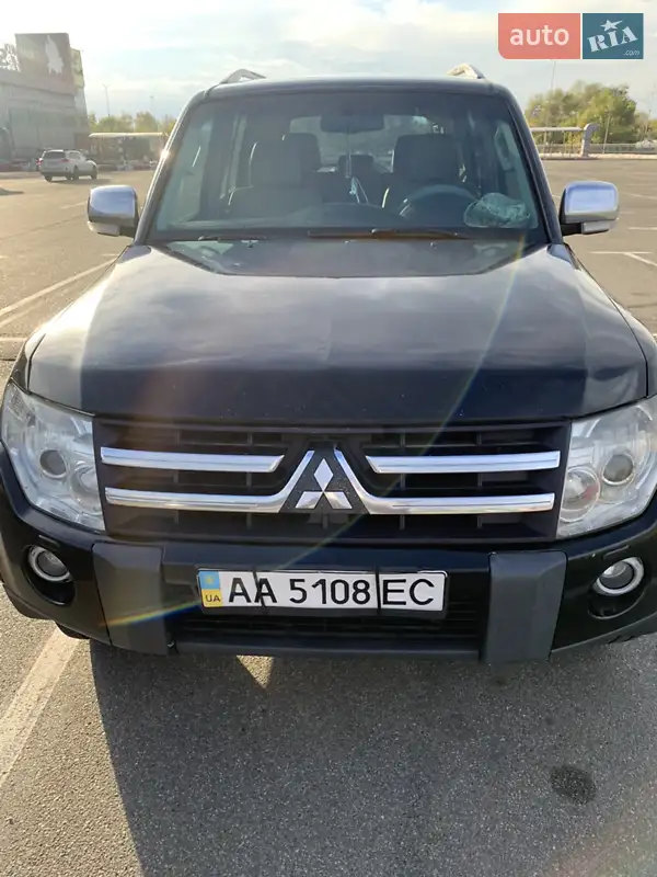 Mitsubishi Pajero Wagon