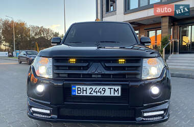 Внедорожник / Кроссовер Mitsubishi Pajero Wagon 2007 в 