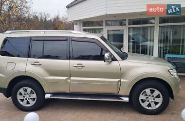 Внедорожник / Кроссовер Mitsubishi Pajero Wagon 2008 в Боярке