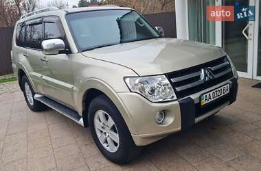 Внедорожник / Кроссовер Mitsubishi Pajero Wagon 2008 в Боярке