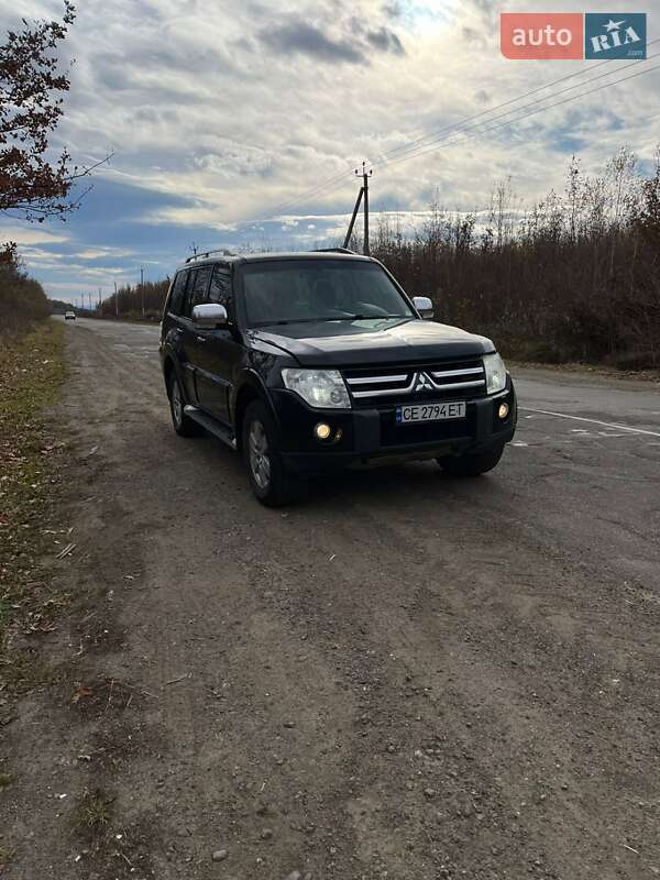 Внедорожник / Кроссовер Mitsubishi Pajero Wagon 2008 в Черновцах