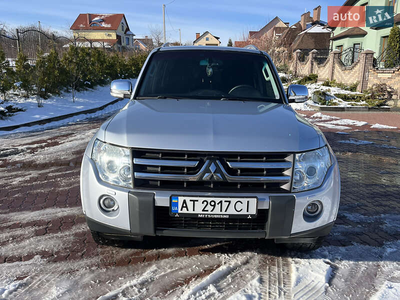 Внедорожник / Кроссовер Mitsubishi Pajero Wagon 2007 в Черновцах