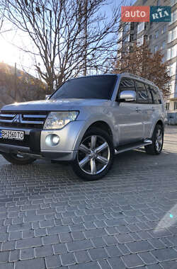 Внедорожник / Кроссовер Mitsubishi Pajero Wagon 2007 в Одессе