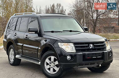 Внедорожник / Кроссовер Mitsubishi Pajero Wagon 2007 в Днепре