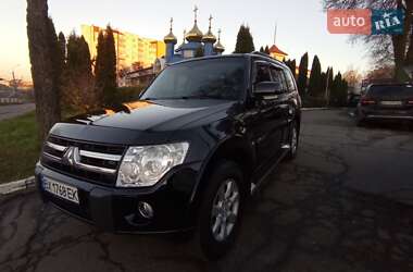 Позашляховик / Кросовер Mitsubishi Pajero Wagon 2011 в Хмельницькому