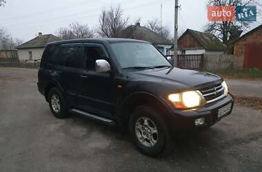 Внедорожник / Кроссовер Mitsubishi Pajero Wagon 2001 в 