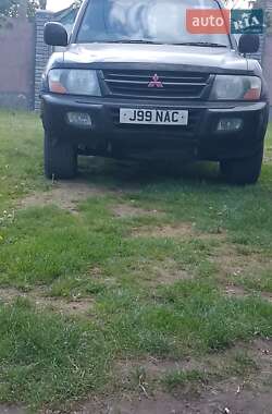 Внедорожник / Кроссовер Mitsubishi Pajero Wagon 2003 в 