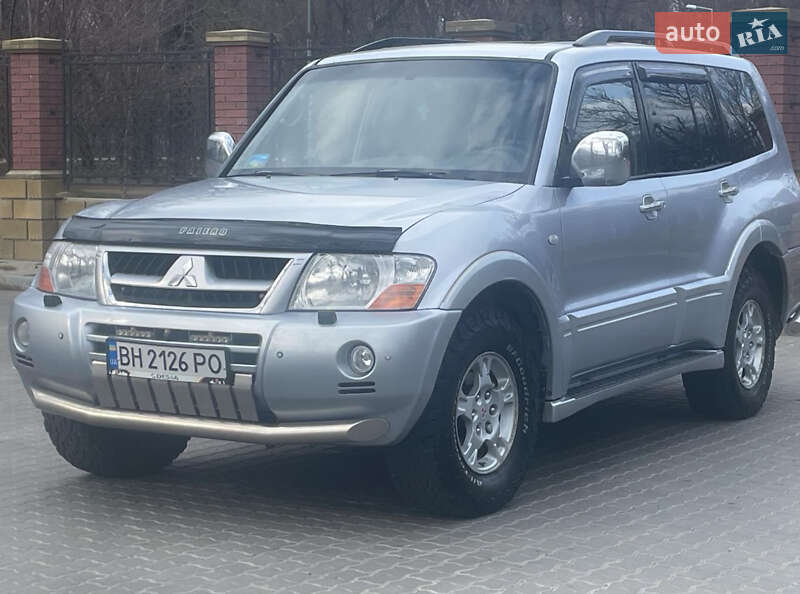 Позашляховик / Кросовер Mitsubishi Pajero Wagon 2004 в Одесі