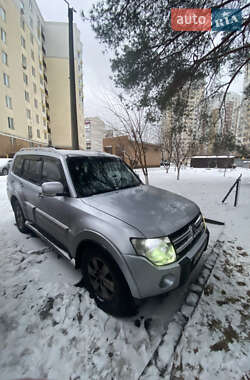 Позашляховик / Кросовер Mitsubishi Pajero Wagon 2008 в Броварах