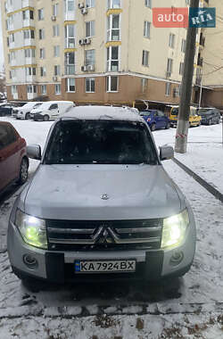 Внедорожник / Кроссовер Mitsubishi Pajero Wagon 2008 в Броварах