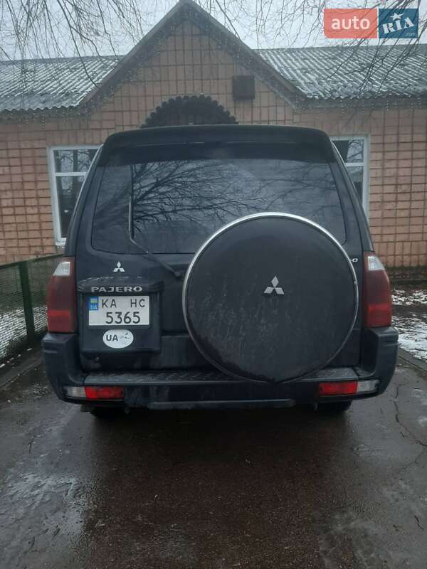 Внедорожник / Кроссовер Mitsubishi Pajero Wagon 2006 в Киеве