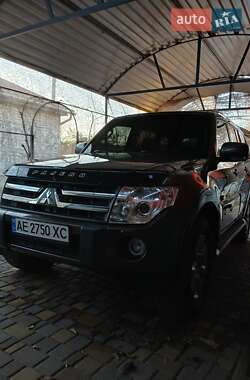 Позашляховик / Кросовер Mitsubishi Pajero Wagon 2010 в Миколаєві