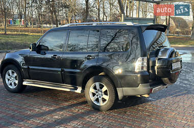 Внедорожник / Кроссовер Mitsubishi Pajero Wagon 2007 в Ладыжине