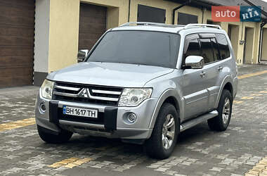 Внедорожник / Кроссовер Mitsubishi Pajero Wagon 2007 в Измаиле