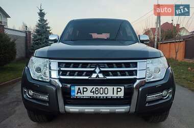 Позашляховик / Кросовер Mitsubishi Pajero Wagon 2015 в Києві