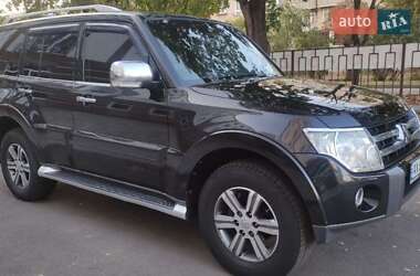 Внедорожник / Кроссовер Mitsubishi Pajero Wagon 2008 в Харькове