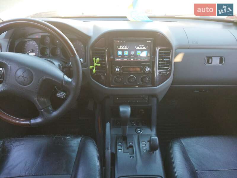 Внедорожник / Кроссовер Mitsubishi Pajero Wagon 2001 в Ладыжине фото 18 Внедорожник / Кроссовер Mitsubishi Pajero Wagon 2001 в Ладыжине