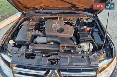 Позашляховик / Кросовер Mitsubishi Pajero Wagon 2008 в 