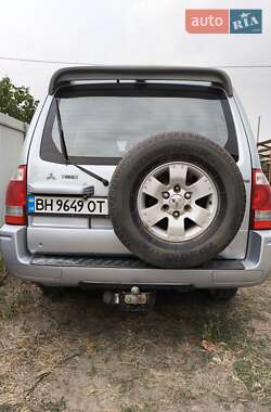 Внедорожник / Кроссовер Mitsubishi Pajero Wagon 2006 в 