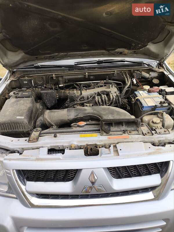 Внедорожник / Кроссовер Mitsubishi Pajero Wagon 2006 в Одессе фото 12 Внедорожник / Кроссовер Mitsubishi Pajero Wagon 2006 в Одессе