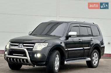 Позашляховик / Кросовер Mitsubishi Pajero Wagon 2007 в Києві