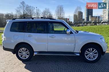 Позашляховик / Кросовер Mitsubishi Pajero Wagon 2008 в Одесі