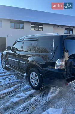 Внедорожник / Кроссовер Mitsubishi Pajero Wagon 2008 в 