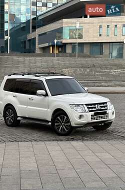 Позашляховик / Кросовер Mitsubishi Pajero Wagon 2013 в Харкові