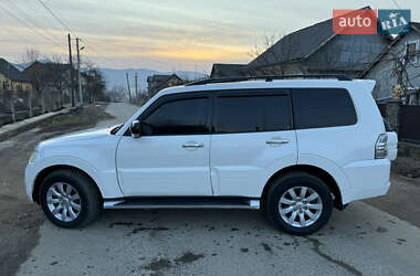 Внедорожник / Кроссовер Mitsubishi Pajero Wagon 2010 в Тересве