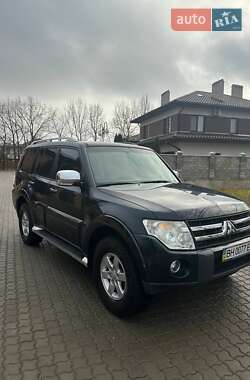 Внедорожник / Кроссовер Mitsubishi Pajero Wagon 2007 в Одессе