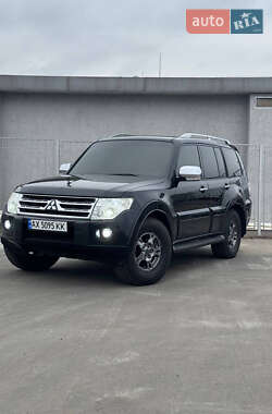 Позашляховик / Кросовер Mitsubishi Pajero Wagon 2007 в Павлограді