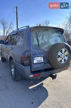 Внедорожник / Кроссовер Mitsubishi Pajero Wagon 2004 в 