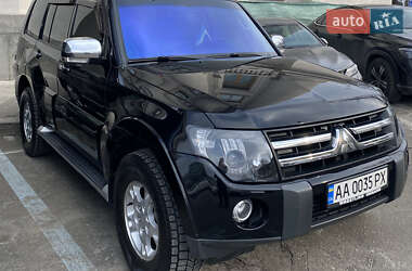 Позашляховик / Кросовер Mitsubishi Pajero Wagon 2007 в Києві