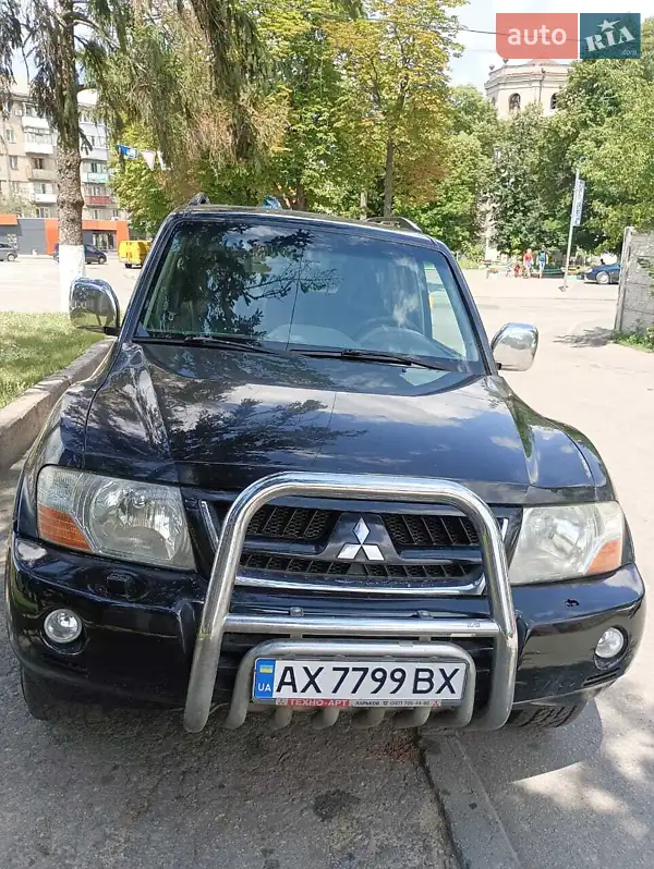Mitsubishi Pajero Wagon
