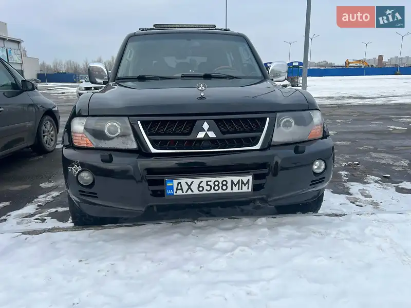 Mitsubishi Pajero Wagon