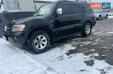 Внедорожник / Кроссовер Mitsubishi Pajero Wagon 2006 в 