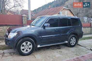 Внедорожник / Кроссовер Mitsubishi Pajero Wagon 2008 в 