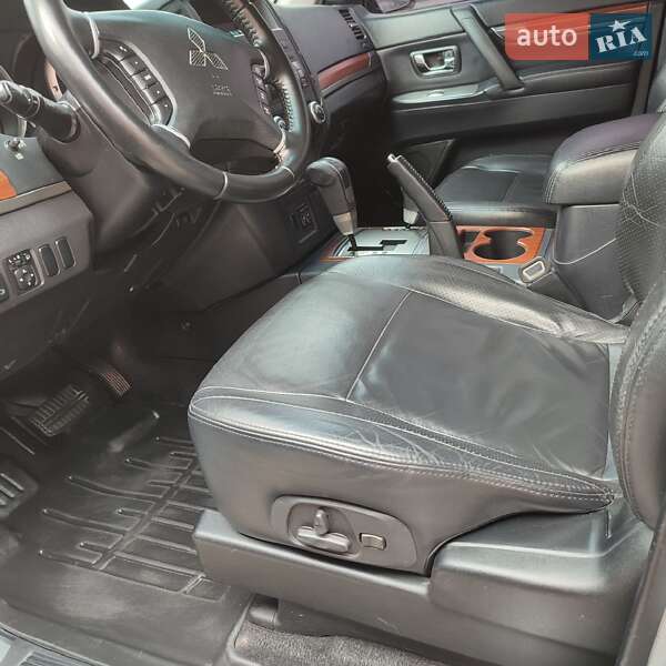 Позашляховик / Кросовер Mitsubishi Pajero Wagon 2007 в Кропивницькому