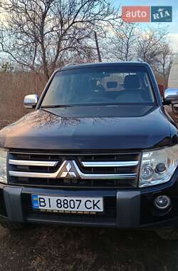 Внедорожник / Кроссовер Mitsubishi Pajero Wagon 2008 в 