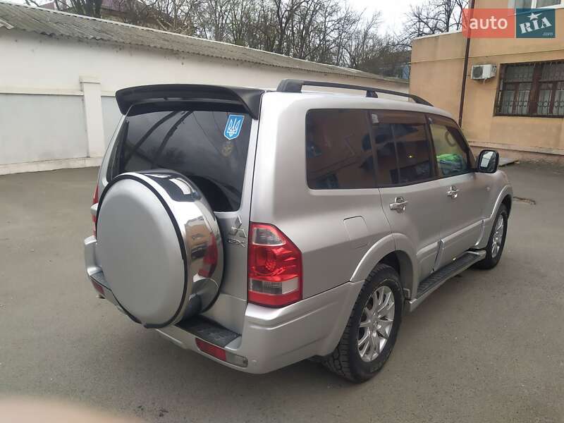 Внедорожник / Кроссовер Mitsubishi Pajero Wagon 2003 в Измаиле фото 6 Внедорожник / Кроссовер Mitsubishi Pajero Wagon 2003 в Измаиле