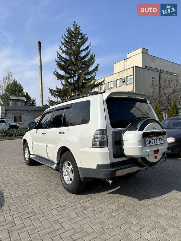 Mitsubishi Pajero Wagon 2007