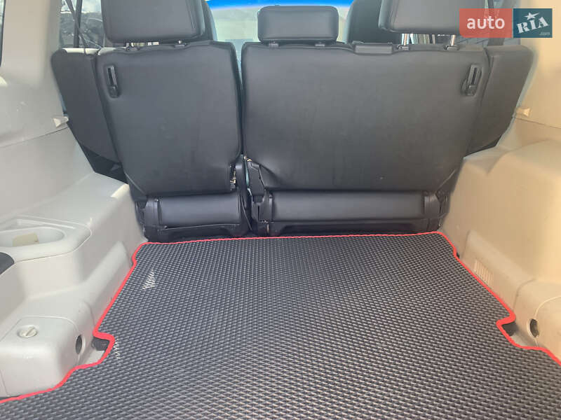 Внедорожник / Кроссовер Mitsubishi Pajero Wagon 2013 в Виннице