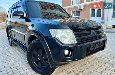Внедорожник / Кроссовер Mitsubishi Pajero Wagon 2008 в 