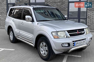 Позашляховик / Кросовер Mitsubishi Pajero Wagon 2001 в 