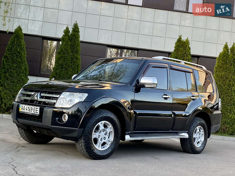 Mitsubishi Pajero Wagon 2007