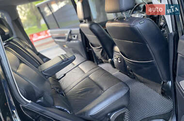 Внедорожник / Кроссовер Mitsubishi Pajero Wagon 2007 в 