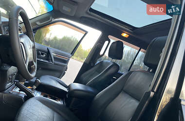 Внедорожник / Кроссовер Mitsubishi Pajero Wagon 2007 в 