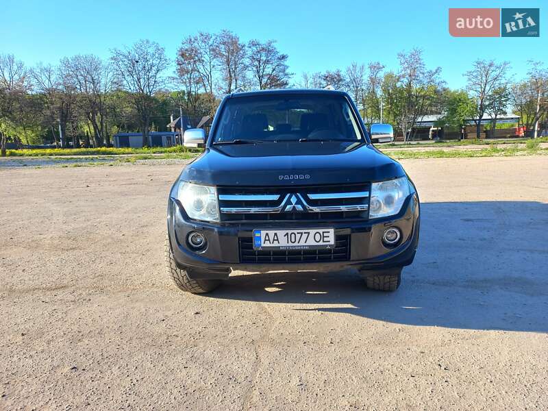 Внедорожник / Кроссовер Mitsubishi Pajero Wagon 2008 в Тернополе